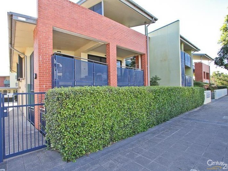 4/7 Howard Street, Warners Bay NSW 2282