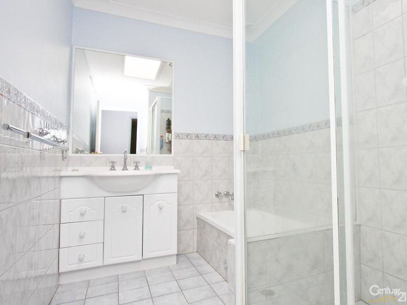 9 Rothbury Street, Maryland NSW 2287