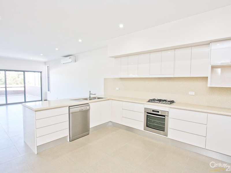 17/13-15 Warner Street, Warners Bay NSW 2282