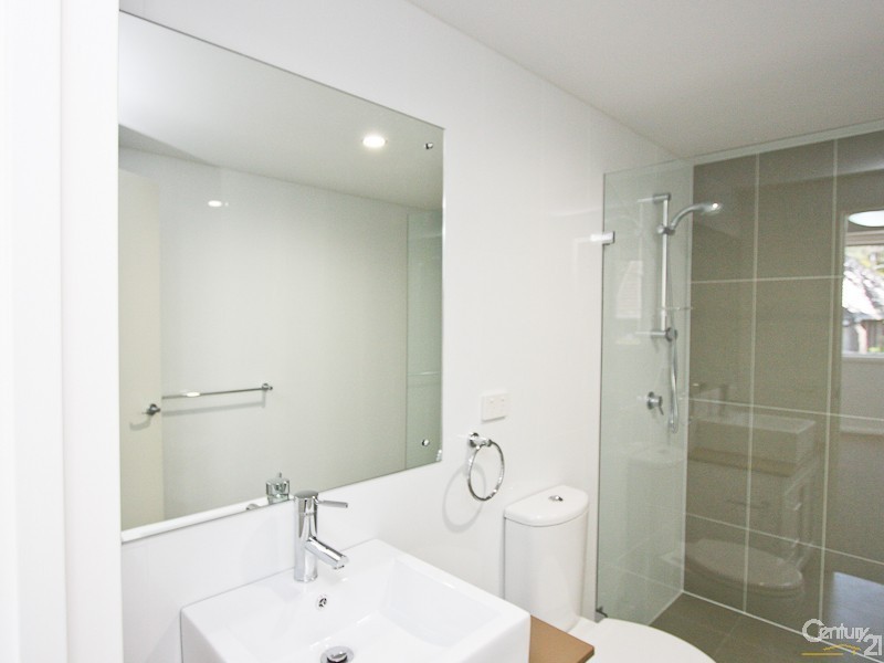 17/13-15 Warner Street, Warners Bay NSW 2282