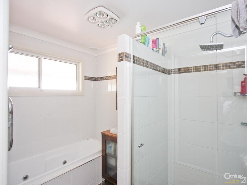 26 Walker Street, Warners Bay NSW 2282