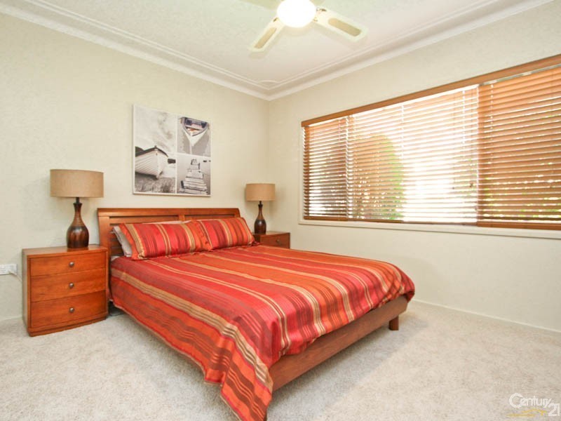 9 Moola Avenue, Valentine NSW 2280