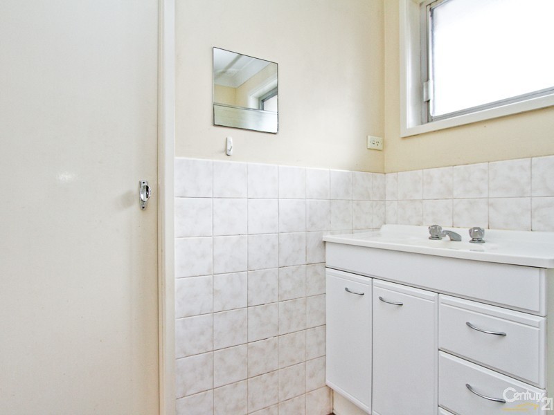 2/26 Ligouri Court, Mayfield NSW 2304