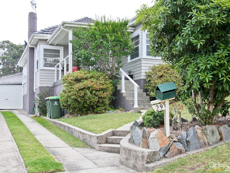 29 Pearce Street, Belmont NSW 2280