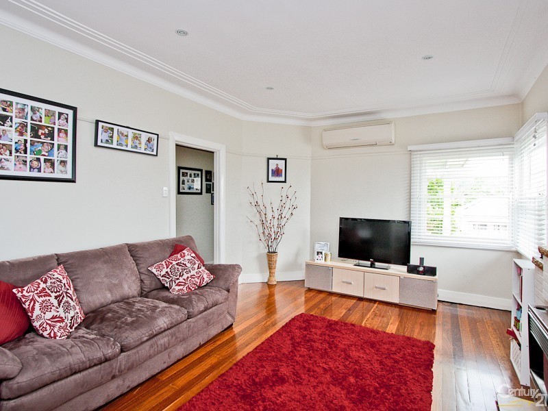 29 Pearce Street, Belmont NSW 2280