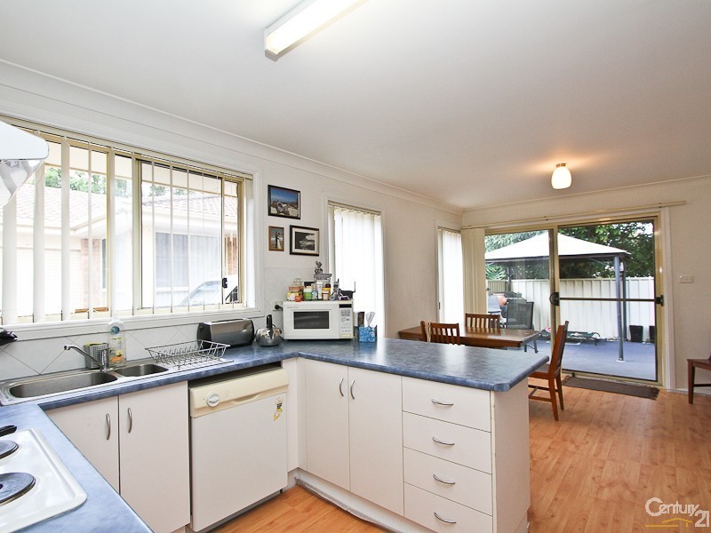 2/156 Medcalf Street, Warners Bay NSW 2282