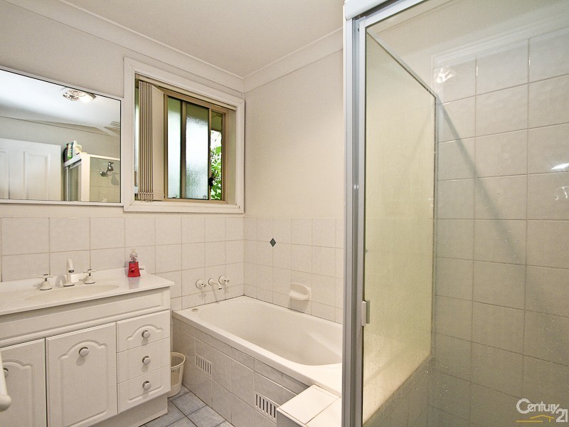 2/156 Medcalf Street, Warners Bay NSW 2282