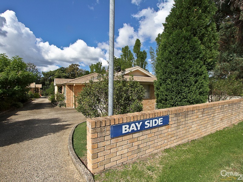 2/156 Medcalf Street, Warners Bay NSW 2282