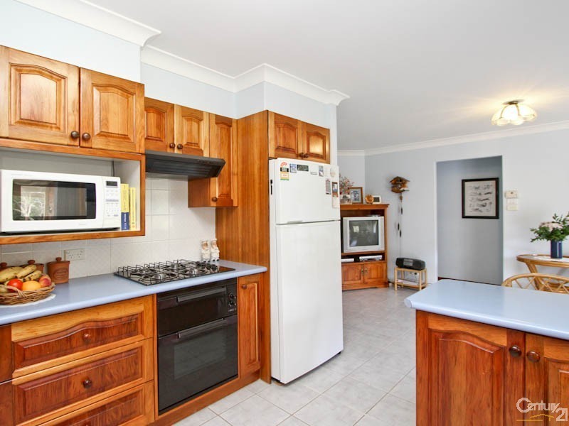 93 Connaught Road, Valentine NSW 2280