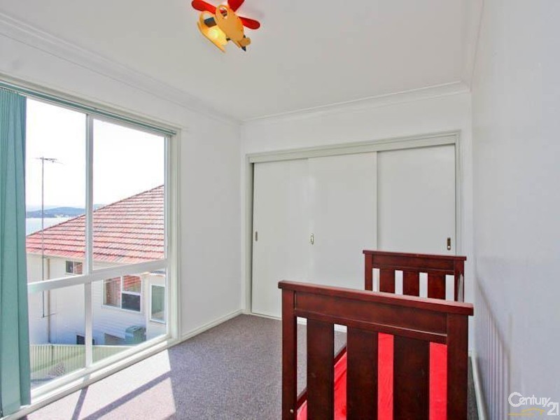 21 Beryl Street, Warners Bay NSW 2282