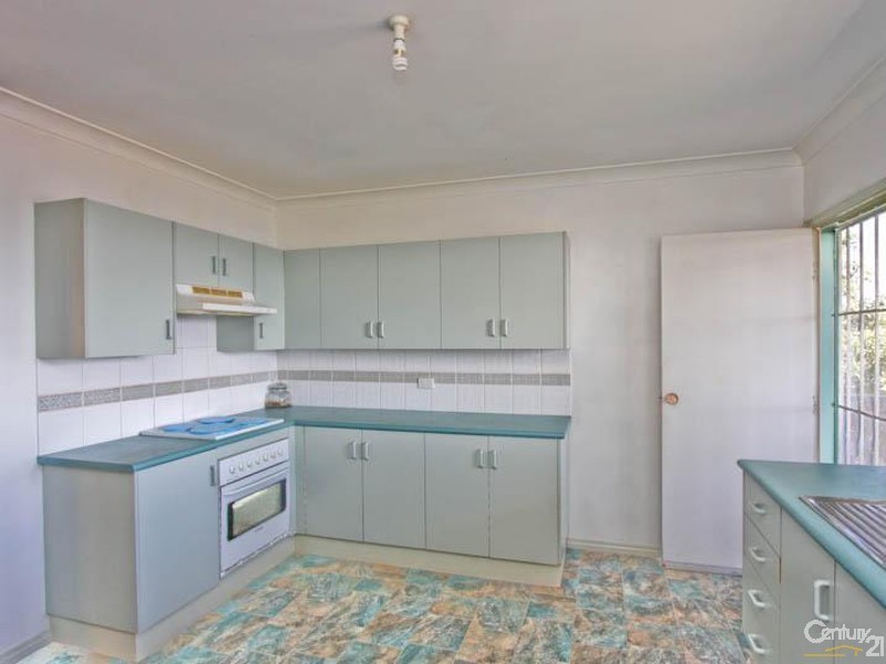 21 Beryl Street, Warners Bay NSW 2282