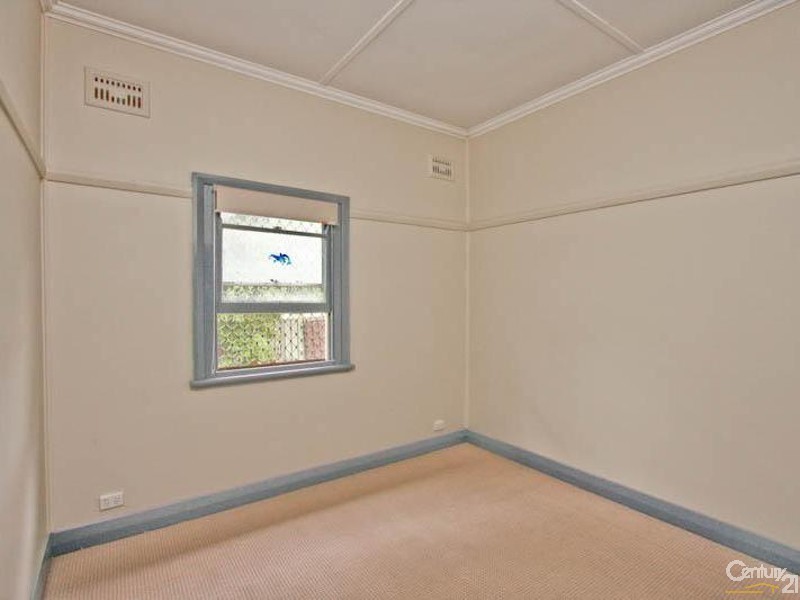 30 Dickinson Street, Charlestown NSW 2290