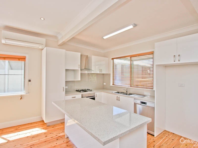 20 Beryl Street, Warners Bay NSW 2282