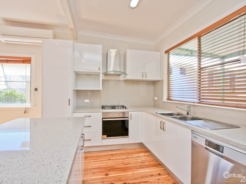 20 Beryl Street, Warners Bay NSW 2282