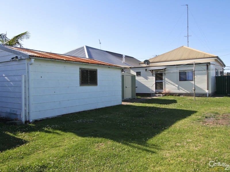 39 Fourth Street, Adamstown NSW 2289