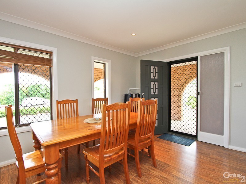 2 Eleebana Road, Eleebana NSW 2282