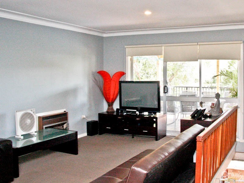 44 Berringar Road, Valentine NSW 2280