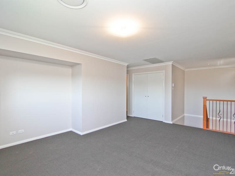 24 Makoro Avenue, Fletcher NSW 2287