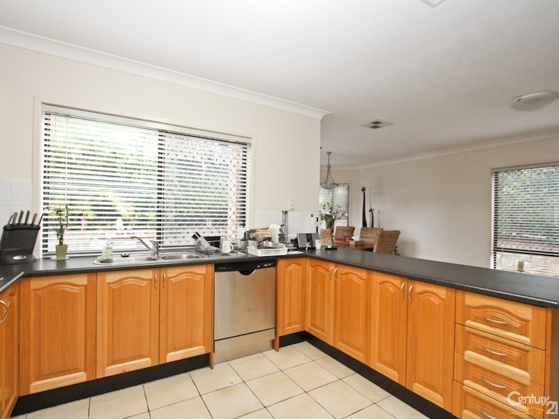 56 Churnwood Dr, Fletcher NSW 2287