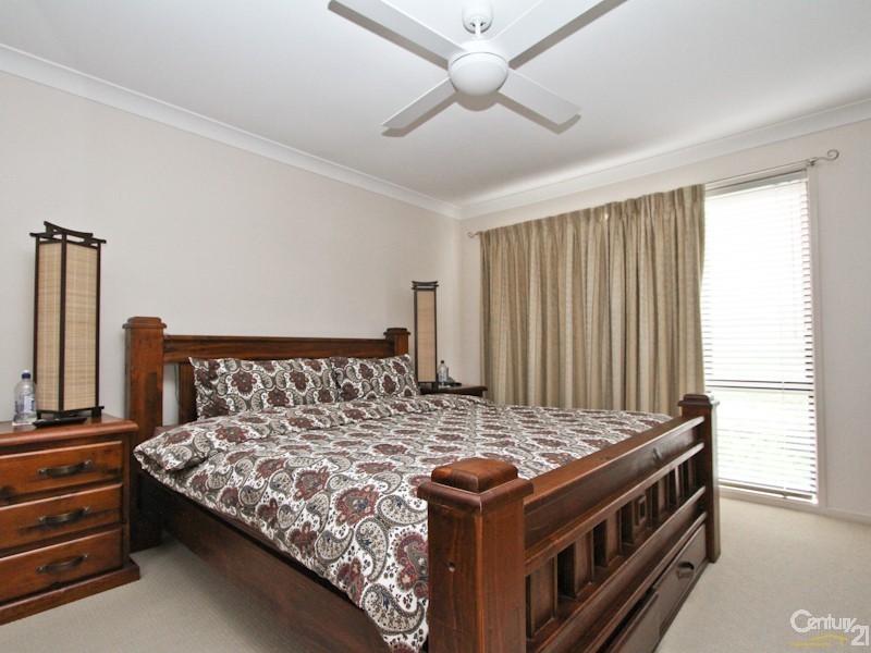 56 Churnwood Dr, Fletcher NSW 2287