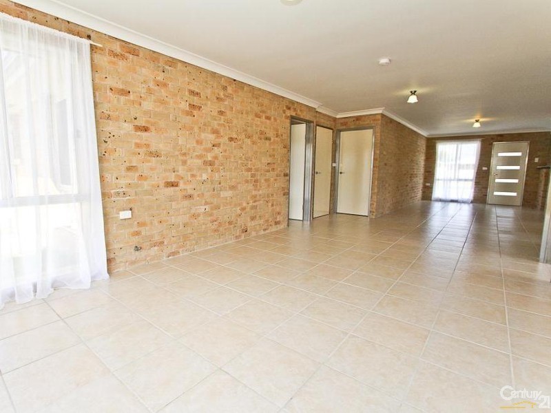 12 Koombool Ave, Maryland NSW 2287