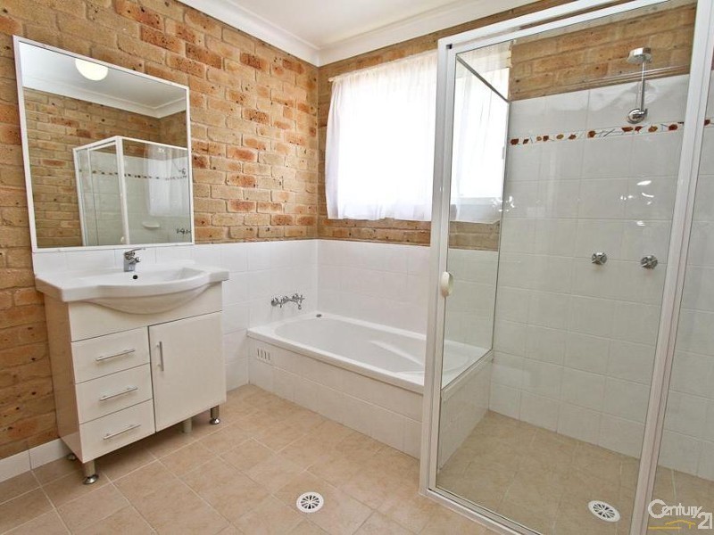 12 Koombool Ave, Maryland NSW 2287