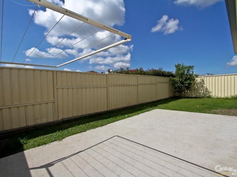 12 Koombool Ave, Maryland NSW 2287