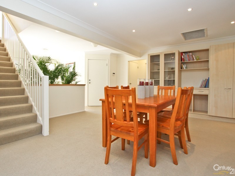 4 Roma Road, Valentine NSW 2280