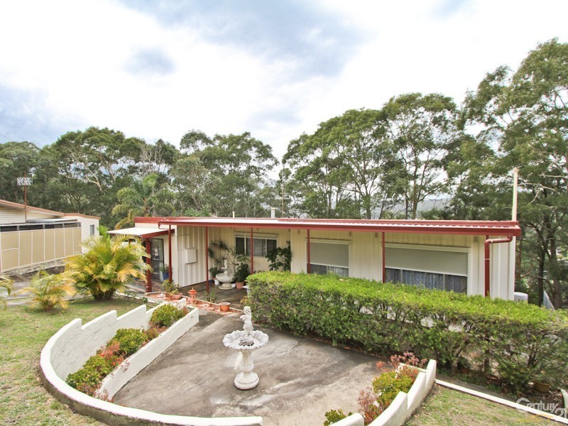 7 Gregory Parade, Warners Bay NSW 2282