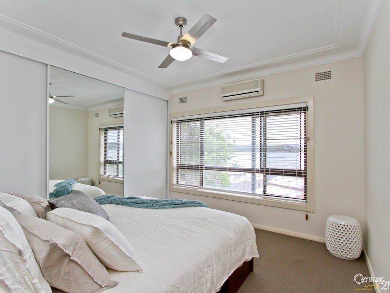 51 Bareki Road, Eleebana NSW 2282