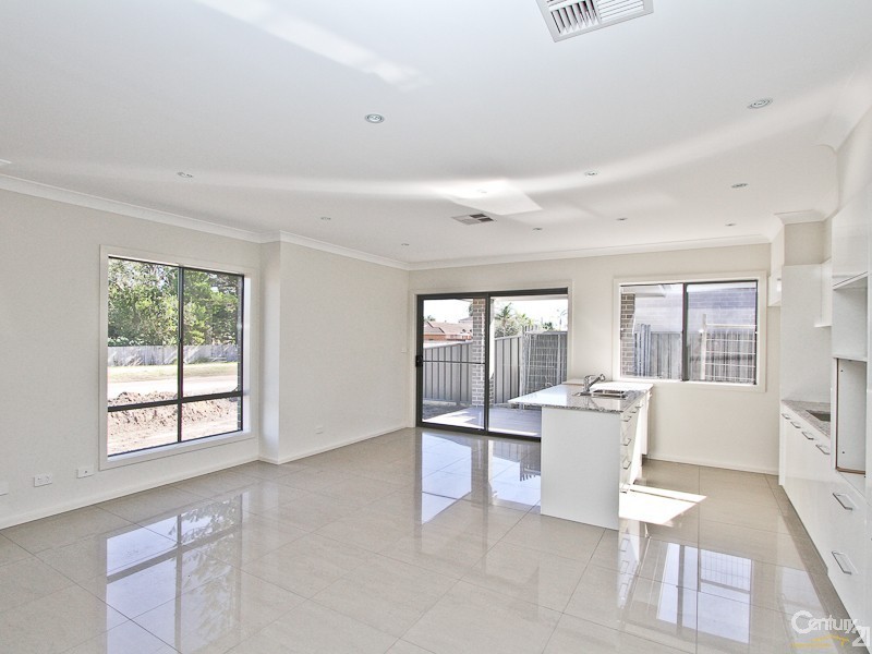 4/15-23 Davis Street, Marks Point NSW 2280