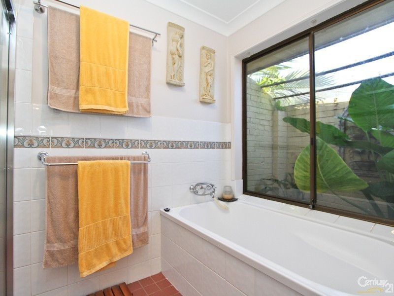 99 Wyndham Way, Eleebana NSW 2282