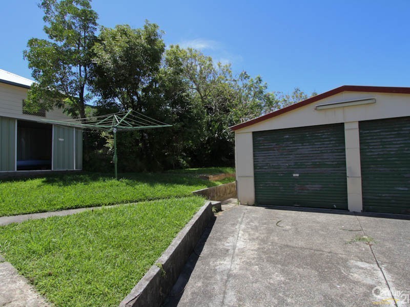 2/208 Wommera Ave, Belmont North NSW 2280