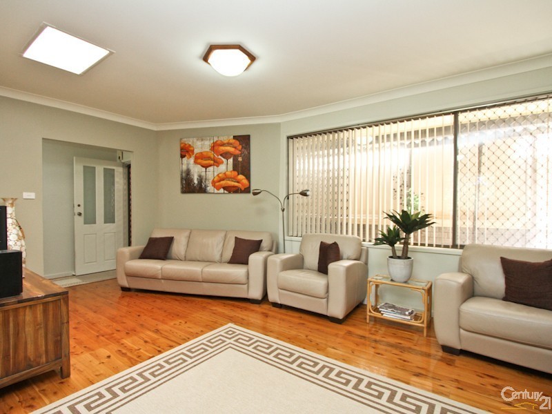 26 Lindsay Avenue, Valentine NSW 2280