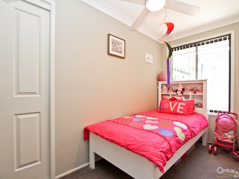 32 Cottonwood Chase, Fletcher NSW 2287