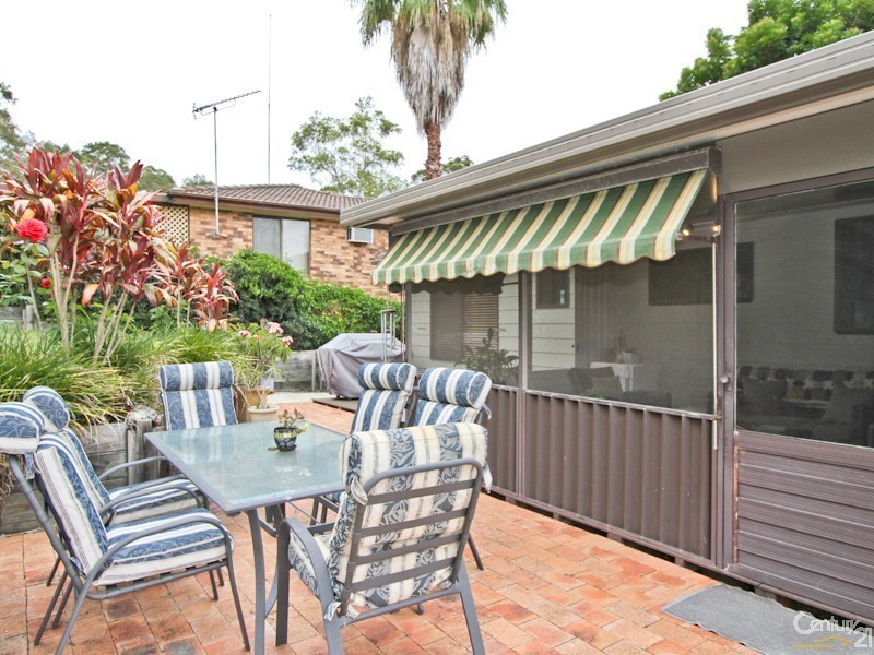 11 Moola Avenue, Valentine NSW 2280