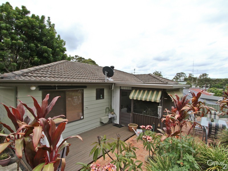 11 Moola Avenue, Valentine NSW 2280