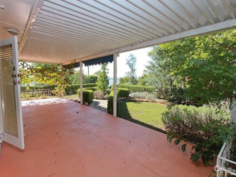 37 Croft Road, Eleebana NSW 2282