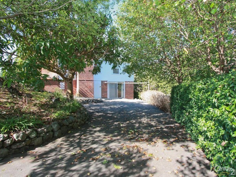 37 Croft Road, Eleebana NSW 2282