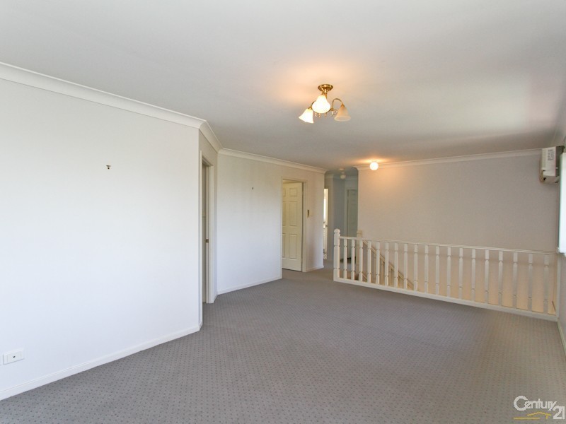 5 Pannamena Crescent, Eleebana NSW 2282