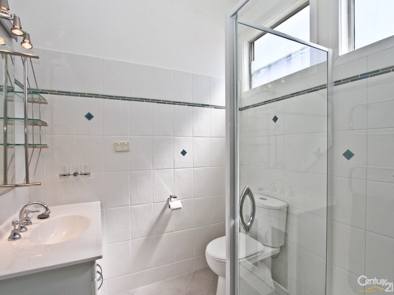 43 Andrew Road, Valentine NSW 2280