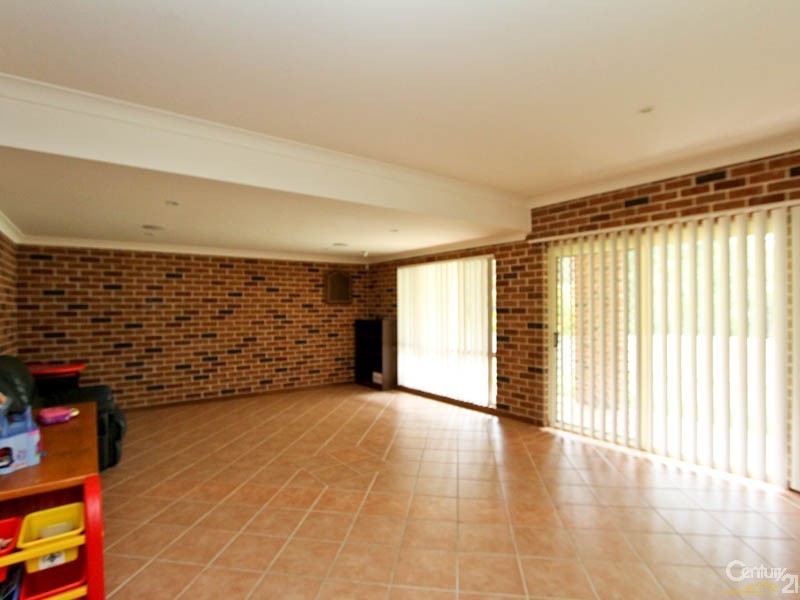 20 Crusade Close, Valentine NSW 2280