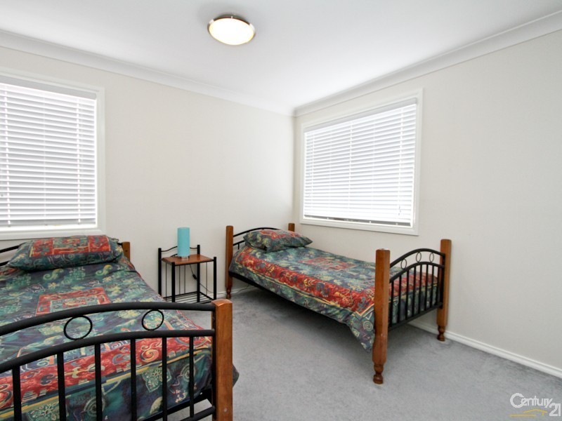 34 Edward Street, Fennell Bay NSW 2283