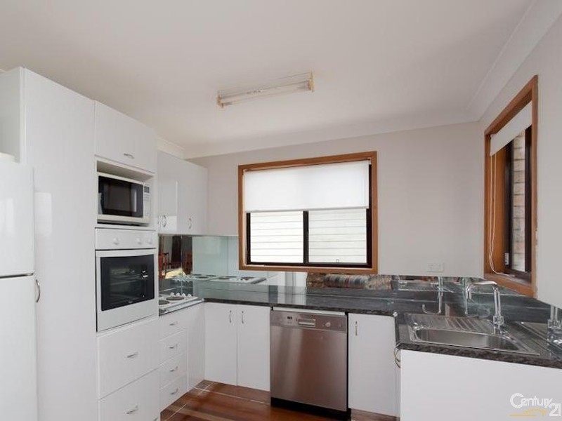 2/348 The Esplanade, Warners Bay NSW 2282