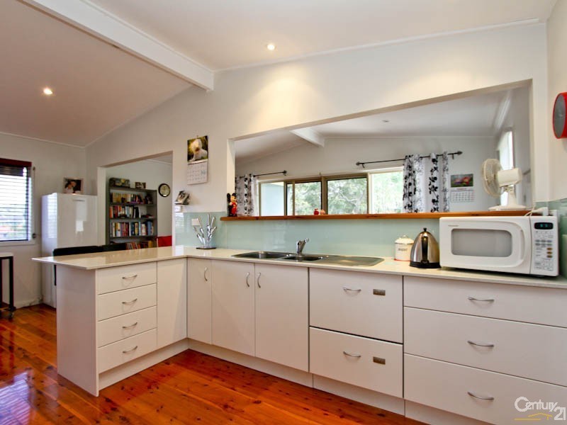 3 Greenwood Avenue, Belmont NSW 2280