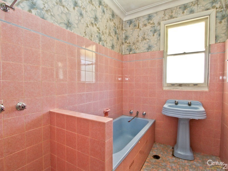 79 E.K Avenue, Charlestown NSW 2290