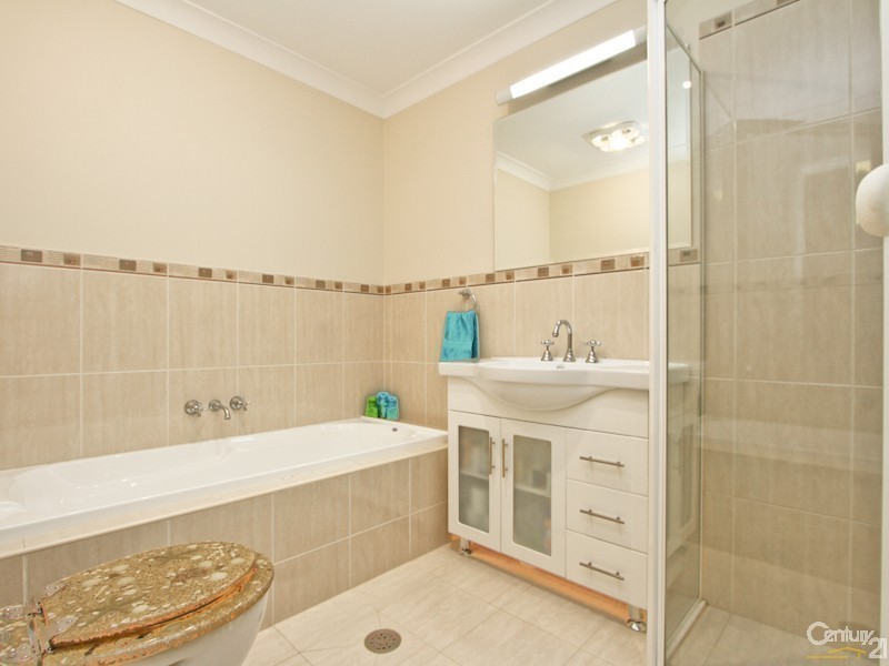 3/6 Melroy Drive, Mount Hutton NSW 2290