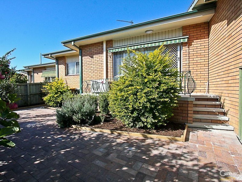 4/32  Yorston Street, Warners Bay NSW 2282