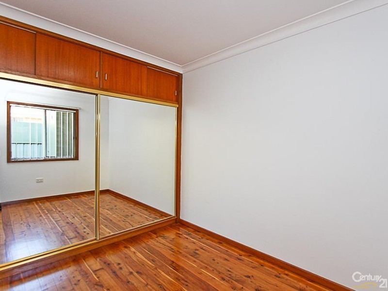 4/32  Yorston Street, Warners Bay NSW 2282