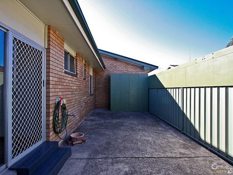 4/32  Yorston Street, Warners Bay NSW 2282